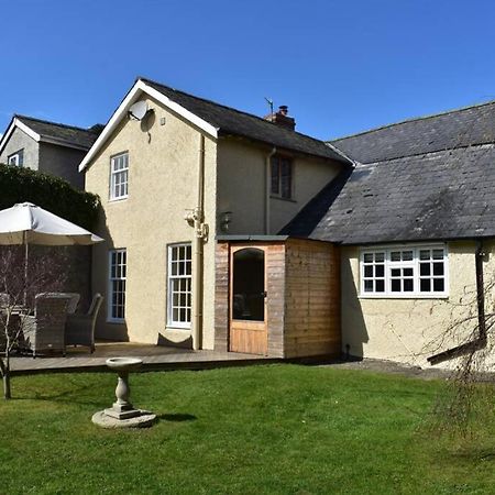 Cross Keys Cottage Holiday Let Bishop's Castle Eksteriør bilde