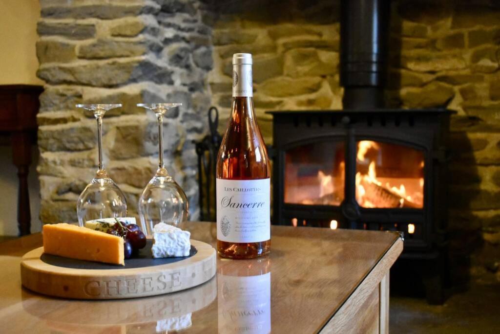 Cross Keys Cottage Holiday Let Bishop's Castle Eksteriør bilde